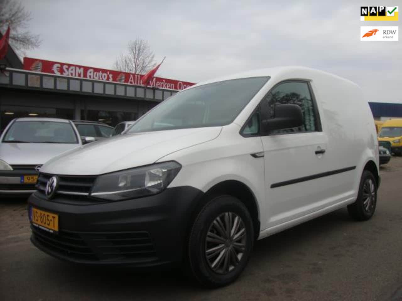 Volkswagen Caddy - 2.0 TDI L1H1 BMT Trendline 2.0 TDI L1H1 BMT Trendline (2016 Airco ) - AutoWereld.nl