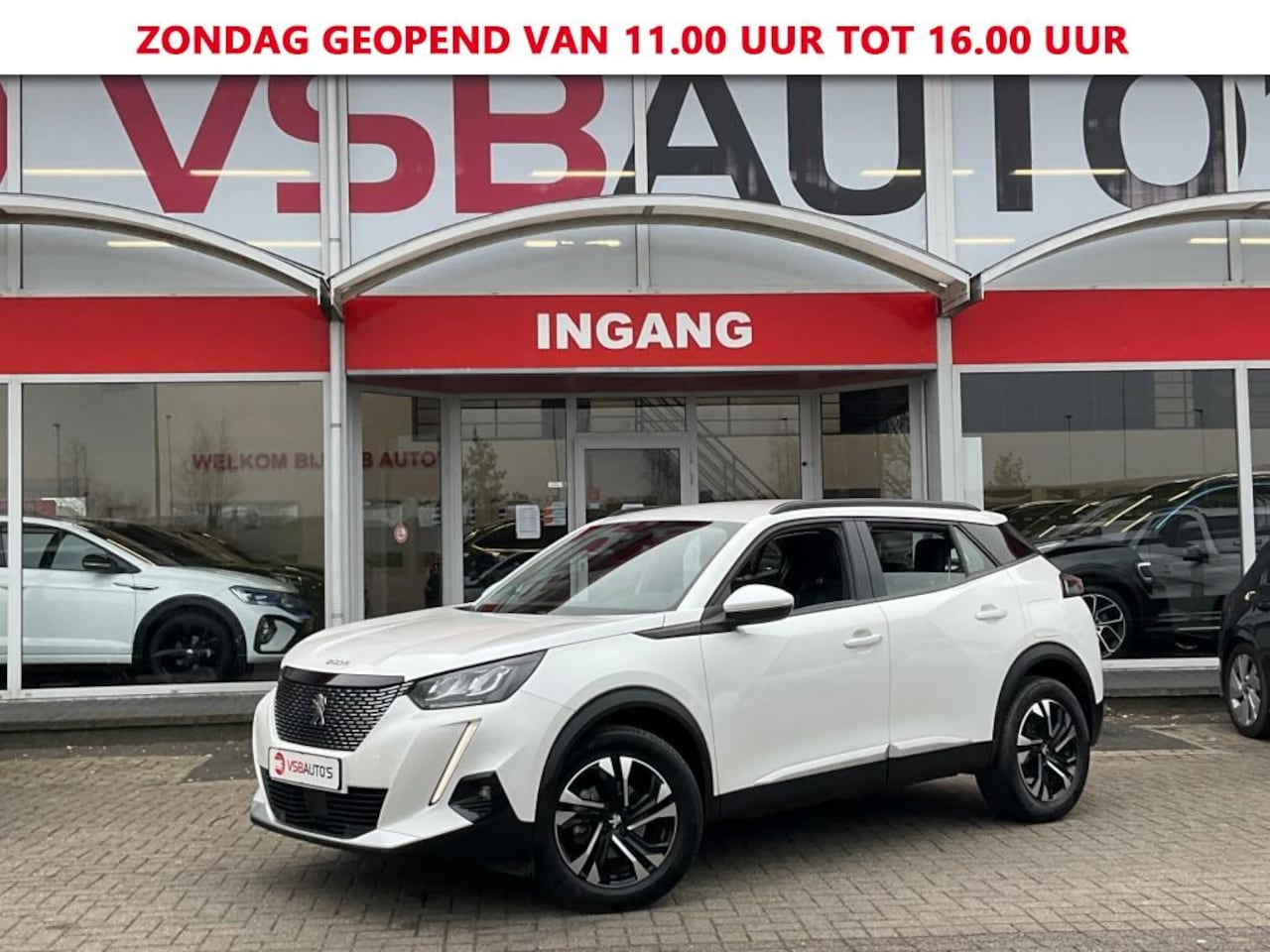 Peugeot 2008 - 1.2 PURETECH 130PK AUT. ALLURE HALF-LEER NAVI CARPLAY - AutoWereld.nl