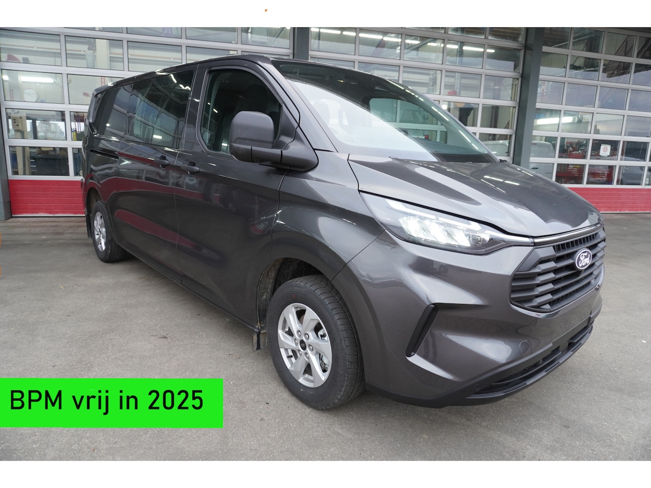 Ford Transit Custom - 320L 2.0 TDCI 150PK L2H1 Trend Dubbelcabine Nr. V135 | Schuifdeur links en rechts | Airco - AutoWereld.nl