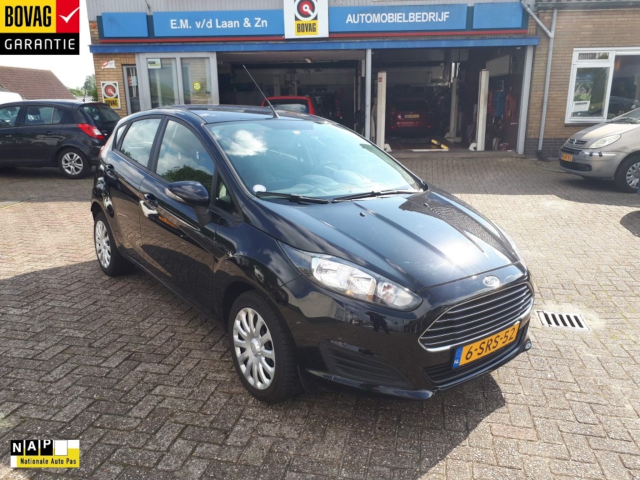 Ford Fiesta - 1.0 Style AIRCO/NAVI/CRUISE CONTR/ELEK RAMEN+SPIEGELS/AUX IN - AutoWereld.nl