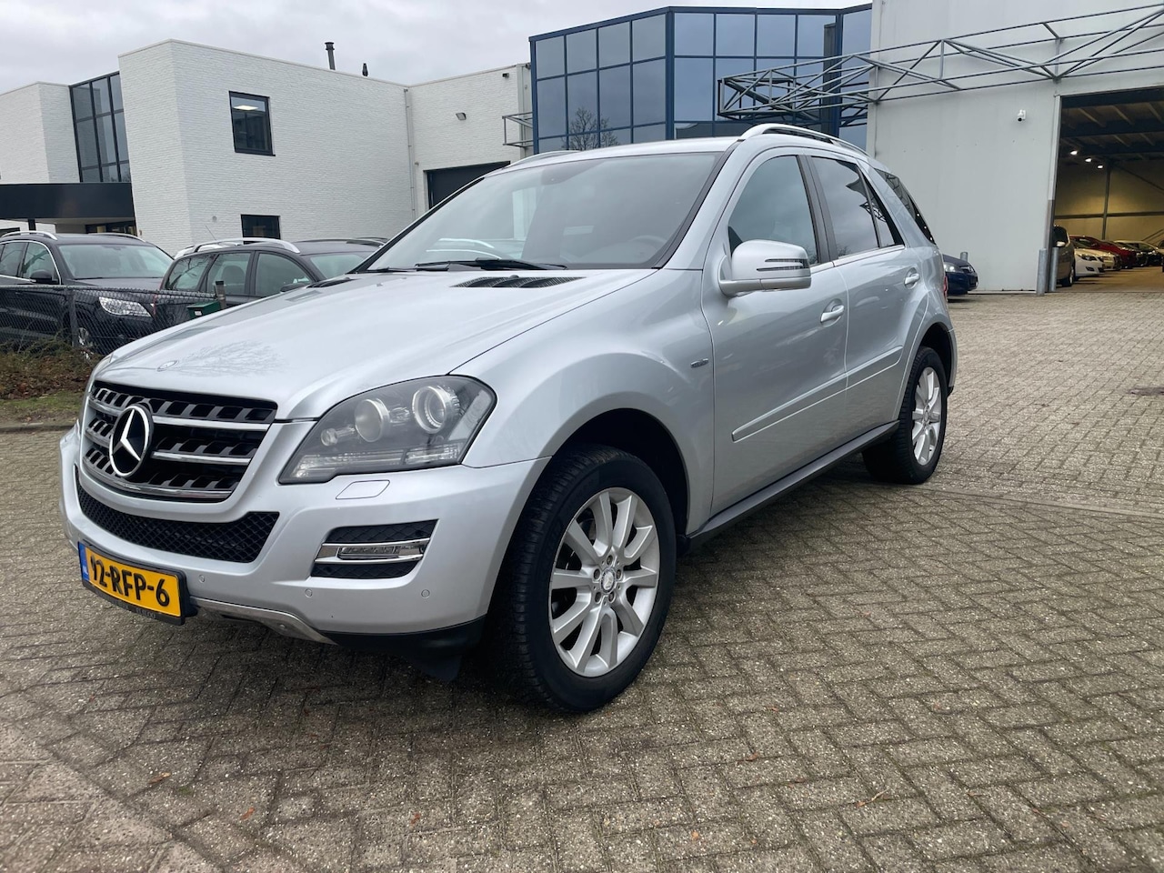 Mercedes-Benz M-klasse - 300 CDI BlueEFFICIENCY Edition 125 Bj 2011 Exportprice EX BPM!!!!! - AutoWereld.nl