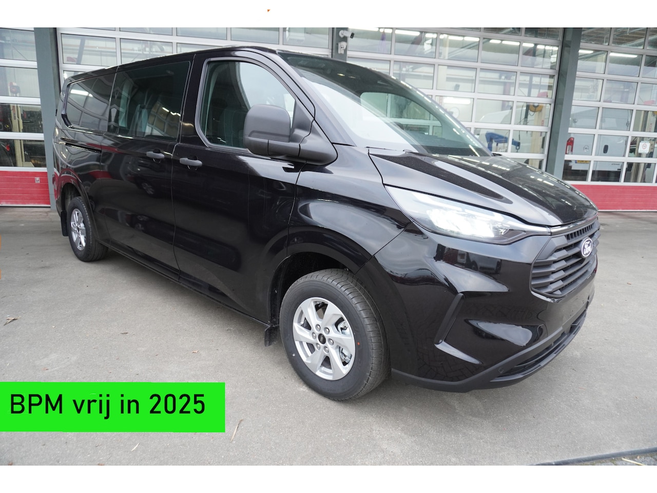 Ford Transit Custom - 320L 2.0 TDCI 150PK L2H1 Trend Dubbelcabine Nr. V136 | Schuifdeur links en rechts | Airco - AutoWereld.nl