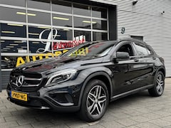 Mercedes-Benz GLA-Klasse - 200 Prestige AUTOMAAT I Panorama dak I Leer I Airco I Sport velgen I LED I PDC I Dealer on