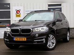 BMW X5 - xDrive30d*Perfect Onderh.*Panodak/Trekhaak/HUD/Stoelverw./Leder/Memorie/Elek. Klep/Adap. L