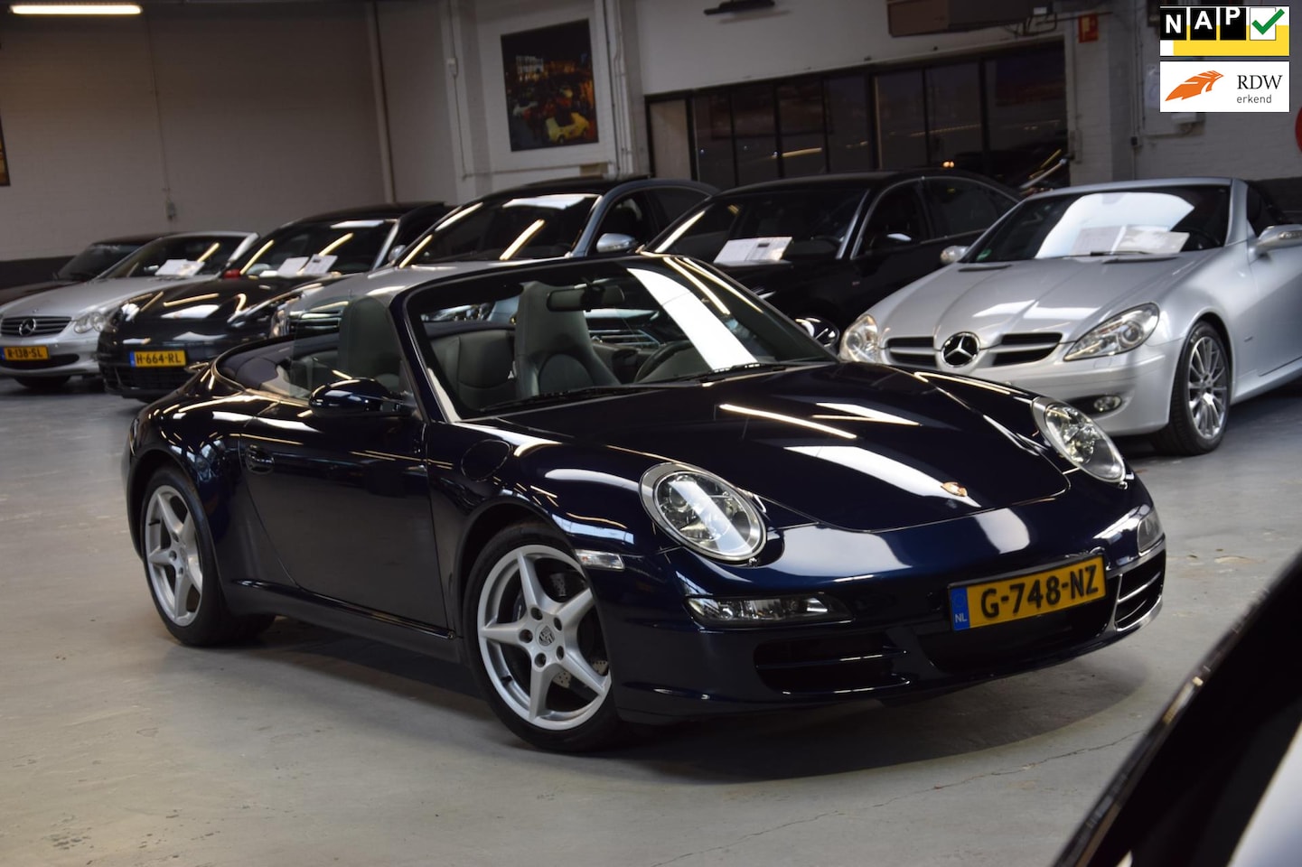 Porsche 911 Cabrio - 3.6 Carrera 997 Navi|Handgeschakeld|72000 km - AutoWereld.nl