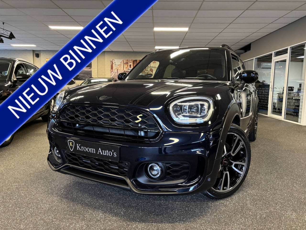 MINI Countryman - 2.0 Cooper S E ALL4 JCW Hybrid - VOL - Pandak / Leer / HeadUp / Stuur- en Stoelverwarming - AutoWereld.nl