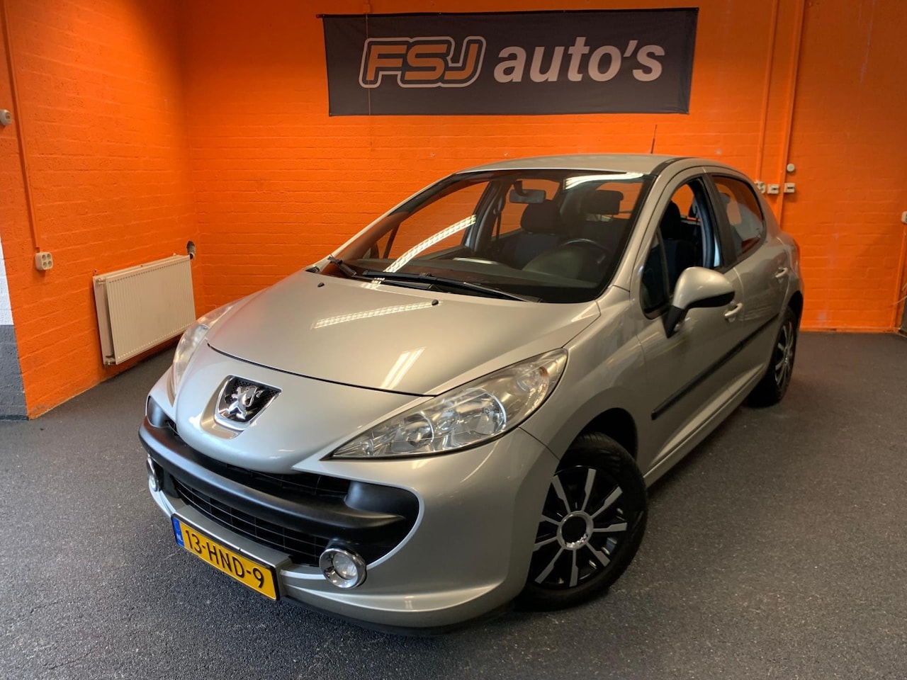 Peugeot 207 - 1.4 VTi SPORT / 5 DEURS / CRUISE / AIRCO!! - AutoWereld.nl