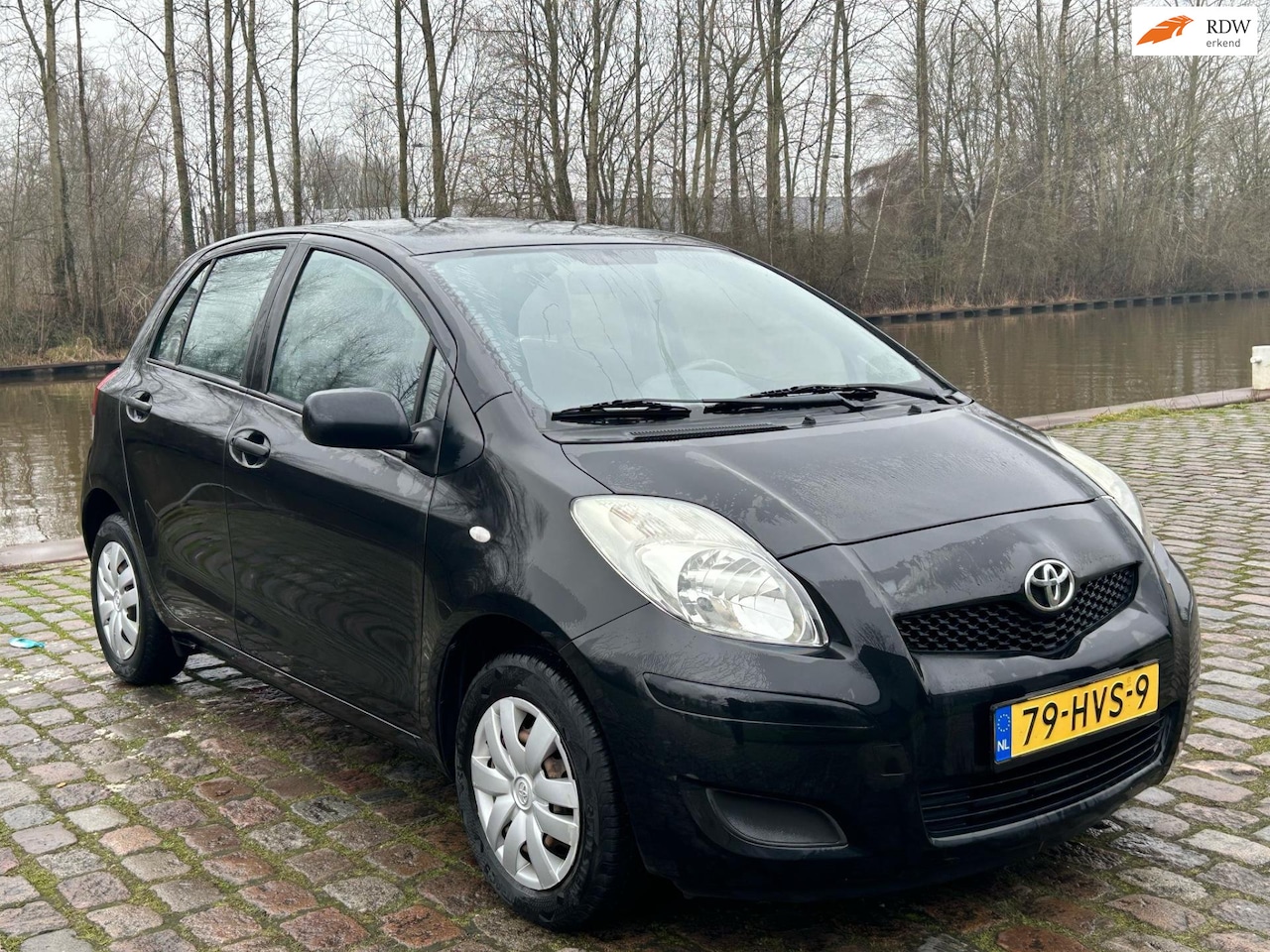 Toyota Yaris - 1.0 VVTi Acces 1e eigenaar airco elektrische ramen cv op afs - AutoWereld.nl