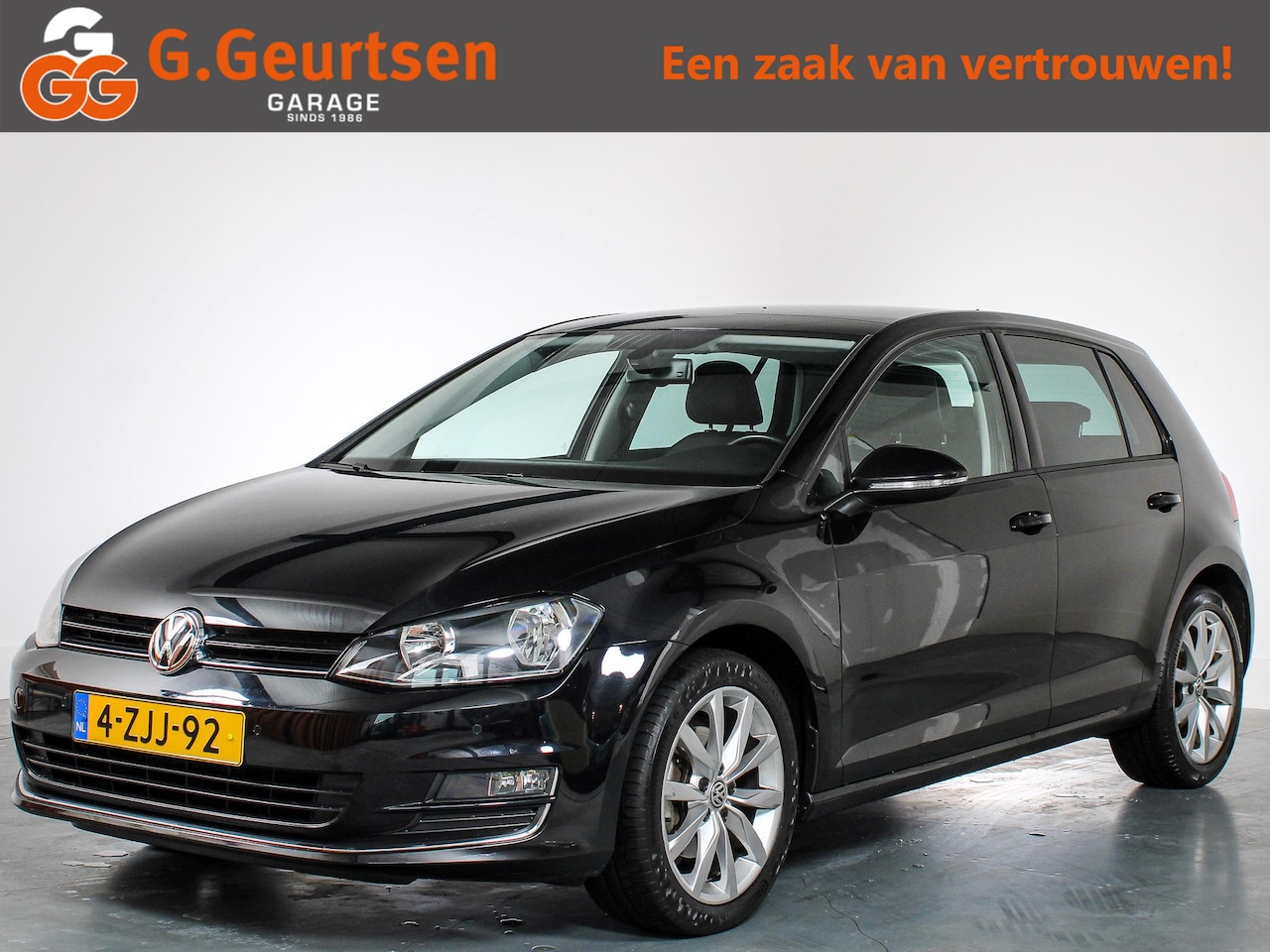 Volkswagen Golf - 1.4 TSI ACT Highline DSG, Navigatie, Cruise Control, Bluetooth - AutoWereld.nl