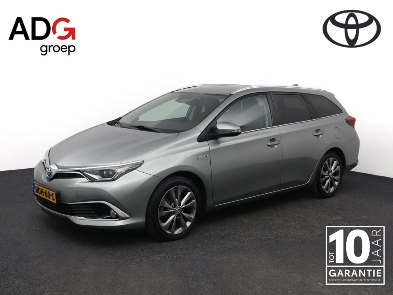 Toyota Auris Touring Sports - 1.8 Hybrid Dynamic | Climate control | Stoelverwarming | Keyless | Cruisecontrol | - AutoWereld.nl