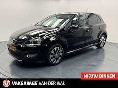 Volkswagen Polo - 1.4 TDi Airco-Navigatie-Cr.contr-Trekhaak-Parkeersensoren-Lm15''velgen