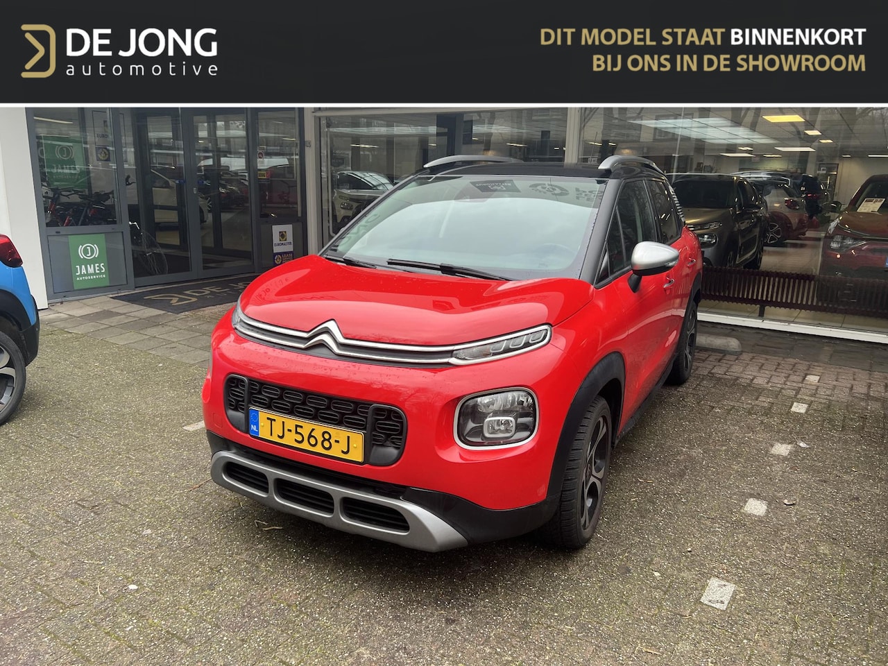 Citroën C3 Aircross - 1.2 PureTech S&S Shine Navi/Duo-Tone/Armsteun/Apple Carplay/GEEN AFLEVERKOSTEN - AutoWereld.nl