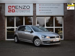 Volkswagen Golf - 1.2 TSI 1e eigenaar Weinig kms Carpass Parksens Airco Navi