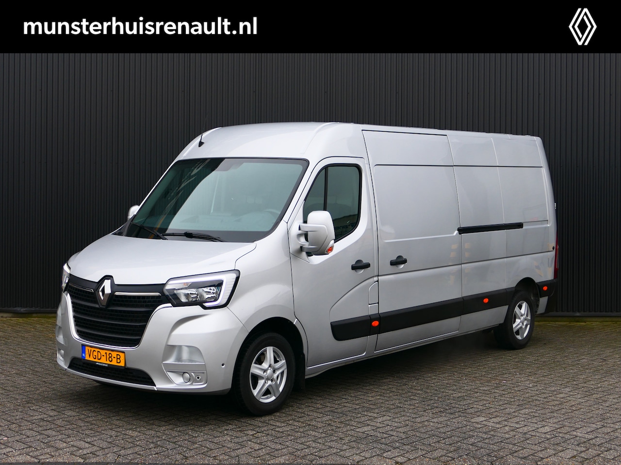 Renault Master - T35 2.3 dCi 180 TwinTurbo L3H2 Energy *Dubbele schuifdeur!* - Sensoren v+a, camera, navi, - AutoWereld.nl