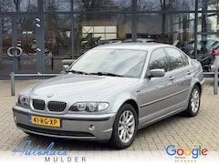 BMW 3-serie - 316i Special Edition Climate Navigatie Cruise Trekhaak PDC APK t/m 11-02-2026