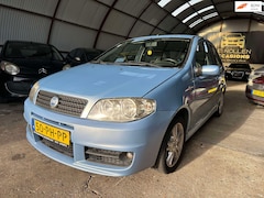 Fiat Punto - 1.4-16V Emotion incl nieuwe apk en garantie