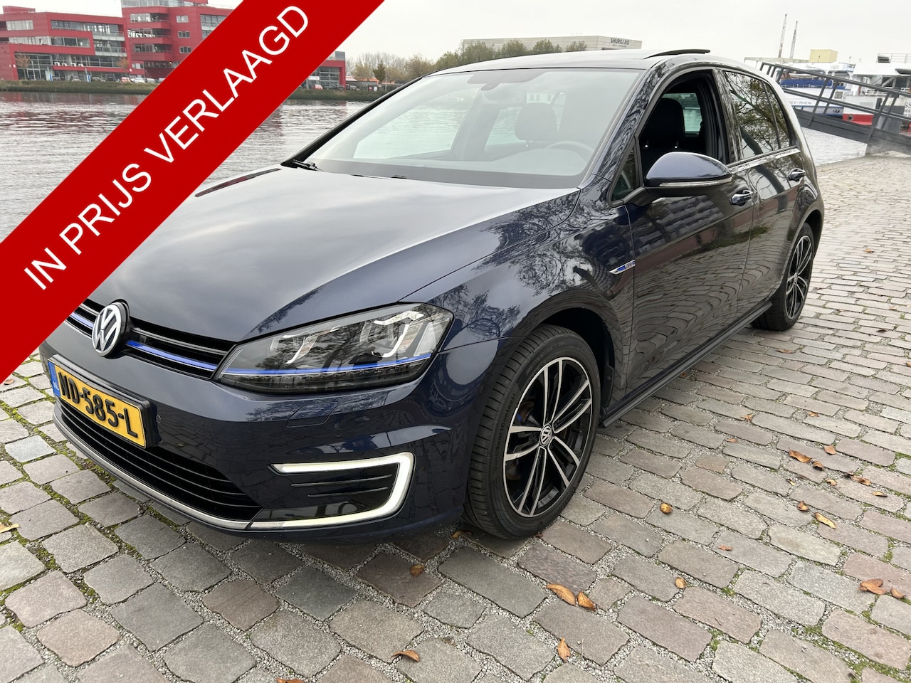 Volkswagen Golf - 1.4 TSI GTE panodak navi airco/ecc - AutoWereld.nl