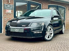 Skoda Octavia Combi - 2.0 TSI RS | 2E EIGENAAR | DEALEROND. | CANTON | NAVI | CRUISE |