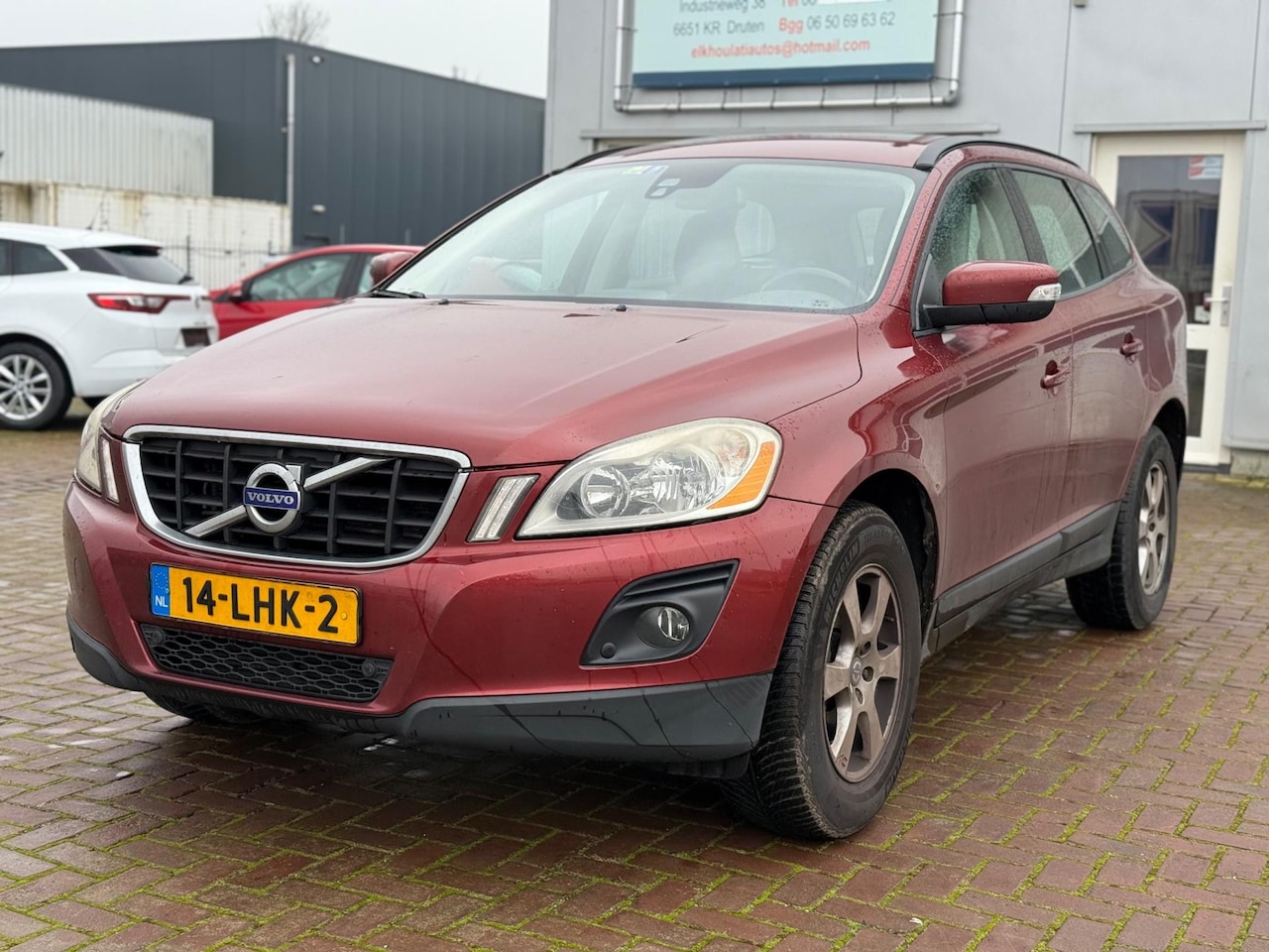 Volvo XC60 - 2.4D Kinetic Export - AutoWereld.nl