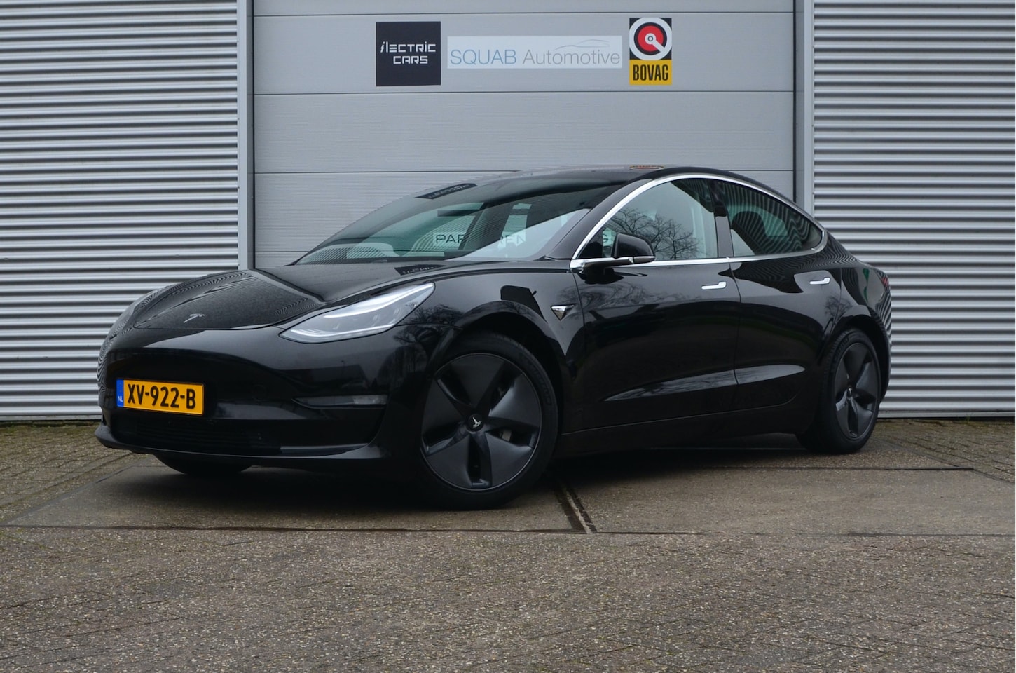 Tesla Model 3 - Long Range RWD Long Range AWD 75 kWh AutoPilot - AutoWereld.nl