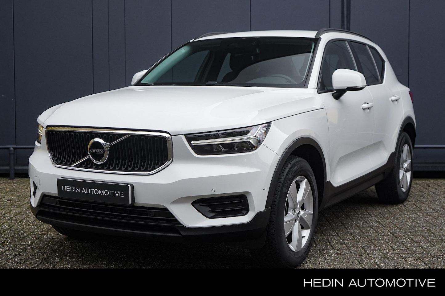 Volvo XC40 - 1.5 T2 Momentum Core | Park assist | Parkeerverwarming | Cruise control - AutoWereld.nl