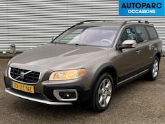 Volvo XC70 - 3.2 Momentum LEDEREN BEKLEDING, AUTOMAAT, CLIMA, AWD, CRUISE CONTROLE, TREKHAAK, YOUNGTIME