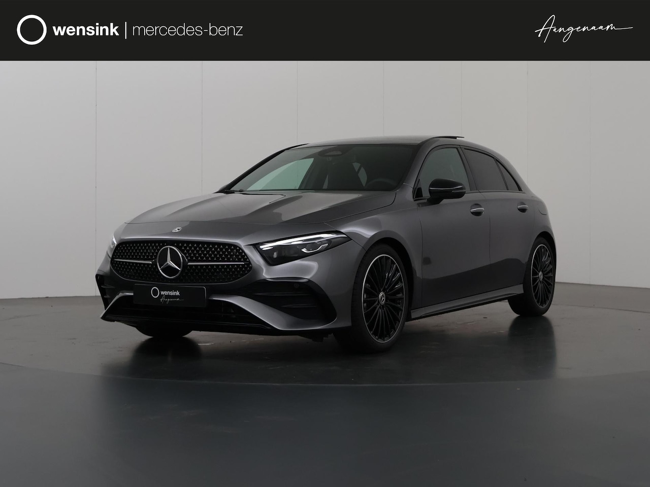 Mercedes-Benz A-klasse - 180 Star Edition AMG Line | Panoramadak | Multibeam LED | 19-Inch | Sfeerverlichting | Nig - AutoWereld.nl