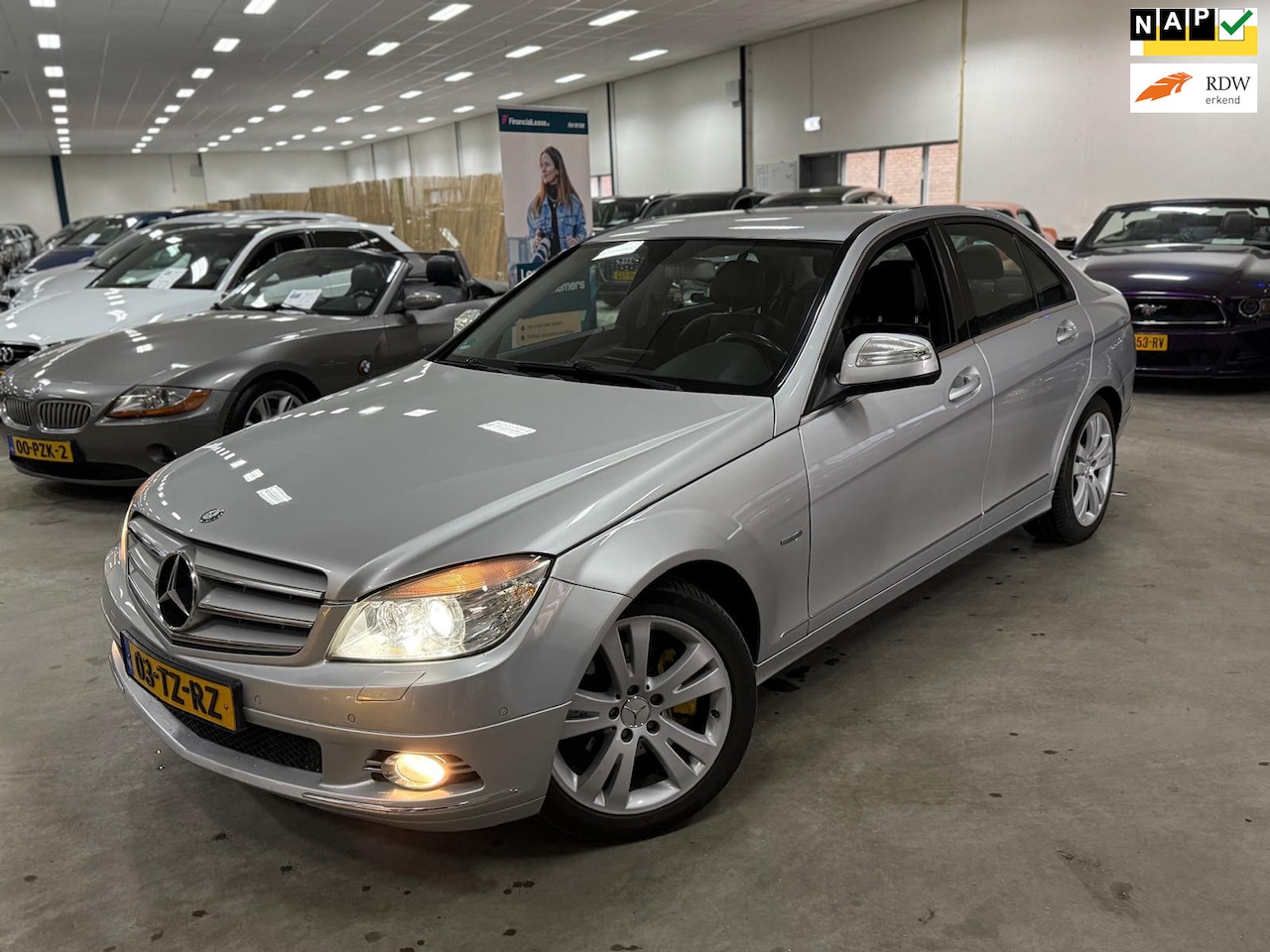 Mercedes-Benz C-klasse - 220 CDI Avantgarde / SUPER NETJES / NAP / NAVI MULTIEMEDIA - AutoWereld.nl