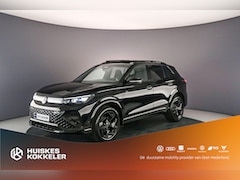 Volkswagen Tiguan - R-Line Edition 1.5 eHybrid 272pk DSG Automaat Black Style, Trekhaak, Adaptive cruise contr