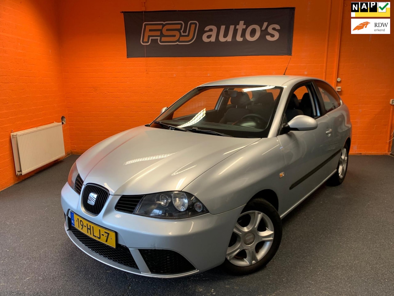 Seat Ibiza - 1.4-16V 25 Edition I / 3DRS / SPORT / CRUISE / AIRCO!! - AutoWereld.nl