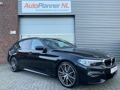 BMW 5-serie Touring - 530i M Sport Camera Navi Sfeerver