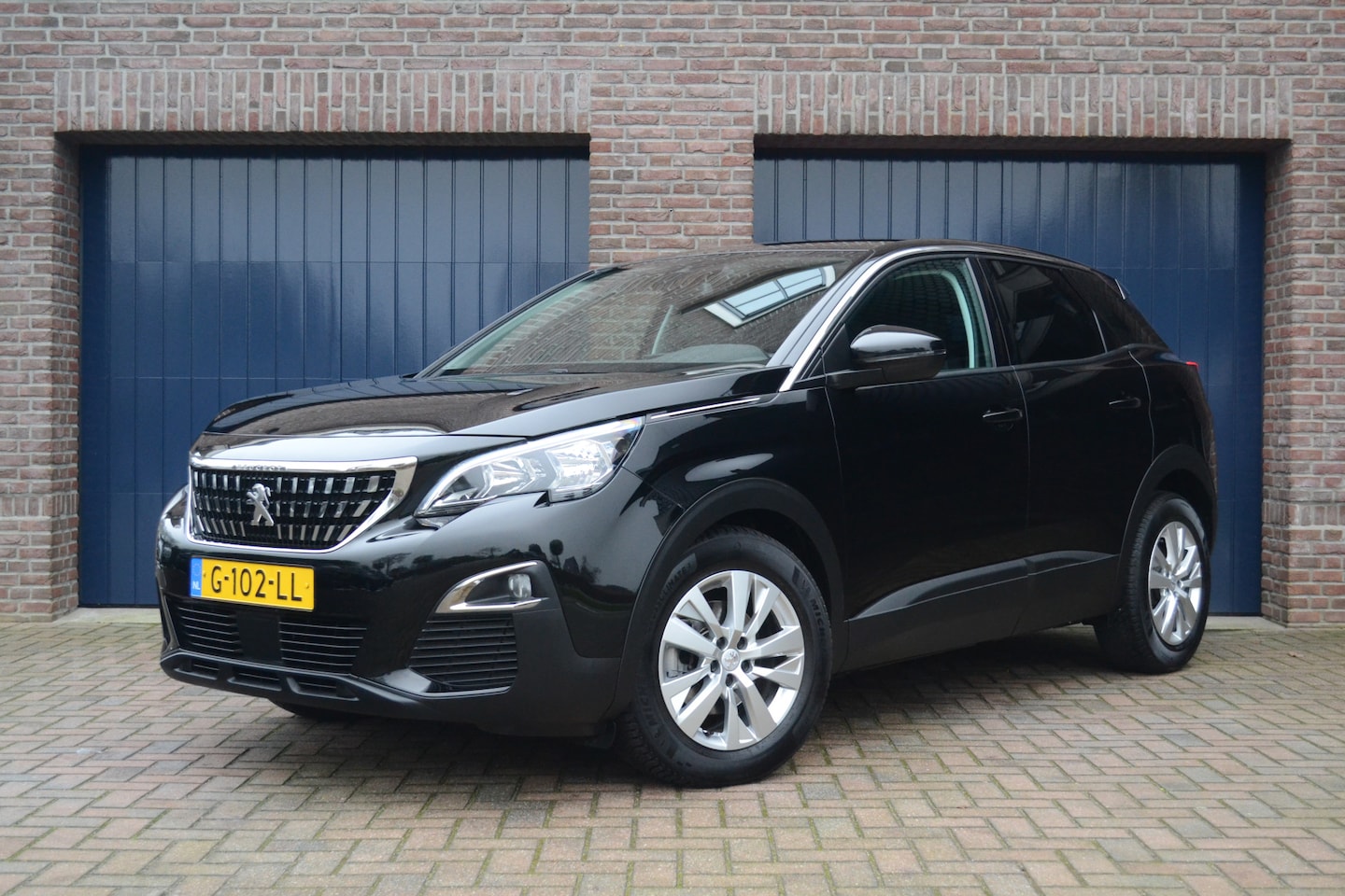 Peugeot 3008 - 1.2 PureTech Automaat Blue Lease Executive | Navigatie | Carplay/Android Auto - AutoWereld.nl