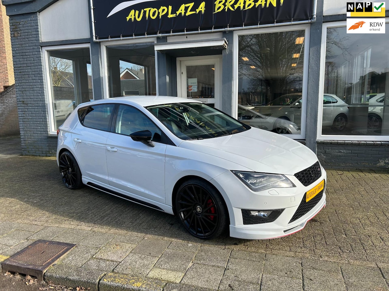 Seat Leon - 1.4 TSI FR / NAVI / CRUISE / AUTOMAAT - AutoWereld.nl