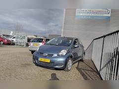 Toyota Aygo - 1.0-12V Comfort 95000km nap - apk 04-2026 - nl auto