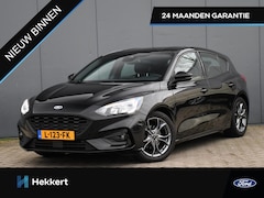 Ford Focus - ST Line Business 1.5 EcoBoost 150pk Automaat PDC + CAM. | WINTER PACK | 17''LM | NAVI | DA