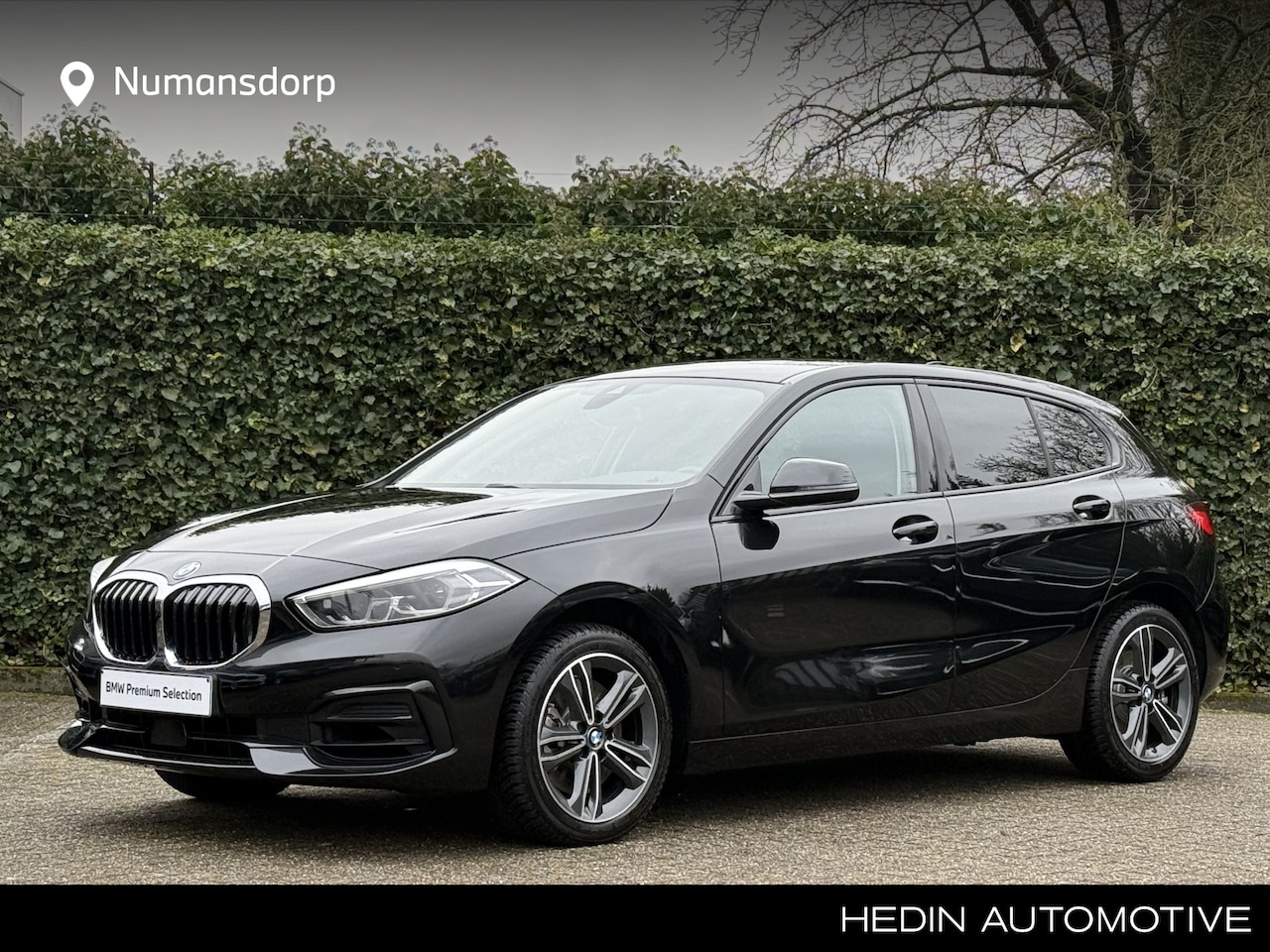 BMW 1-serie - 120i | SportLine | Comfort Access | Sportstoel. | Shadow Line - AutoWereld.nl