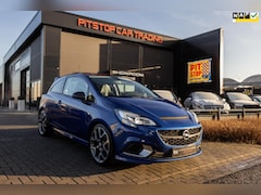 Opel Corsa - 1.6 Turbo OPC, 207 PK, Pano, Camera, Kuipstoelen, PDC