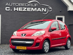 Peugeot 107 - 1.0-12V XS 5DEURS FACELIFT MODEL NETTE AUTO SPECIAAL INTERIEUR