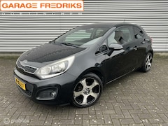 Kia Rio - 1.2 CVVT Super Pack | Trekhaak | Climate | Cruise |