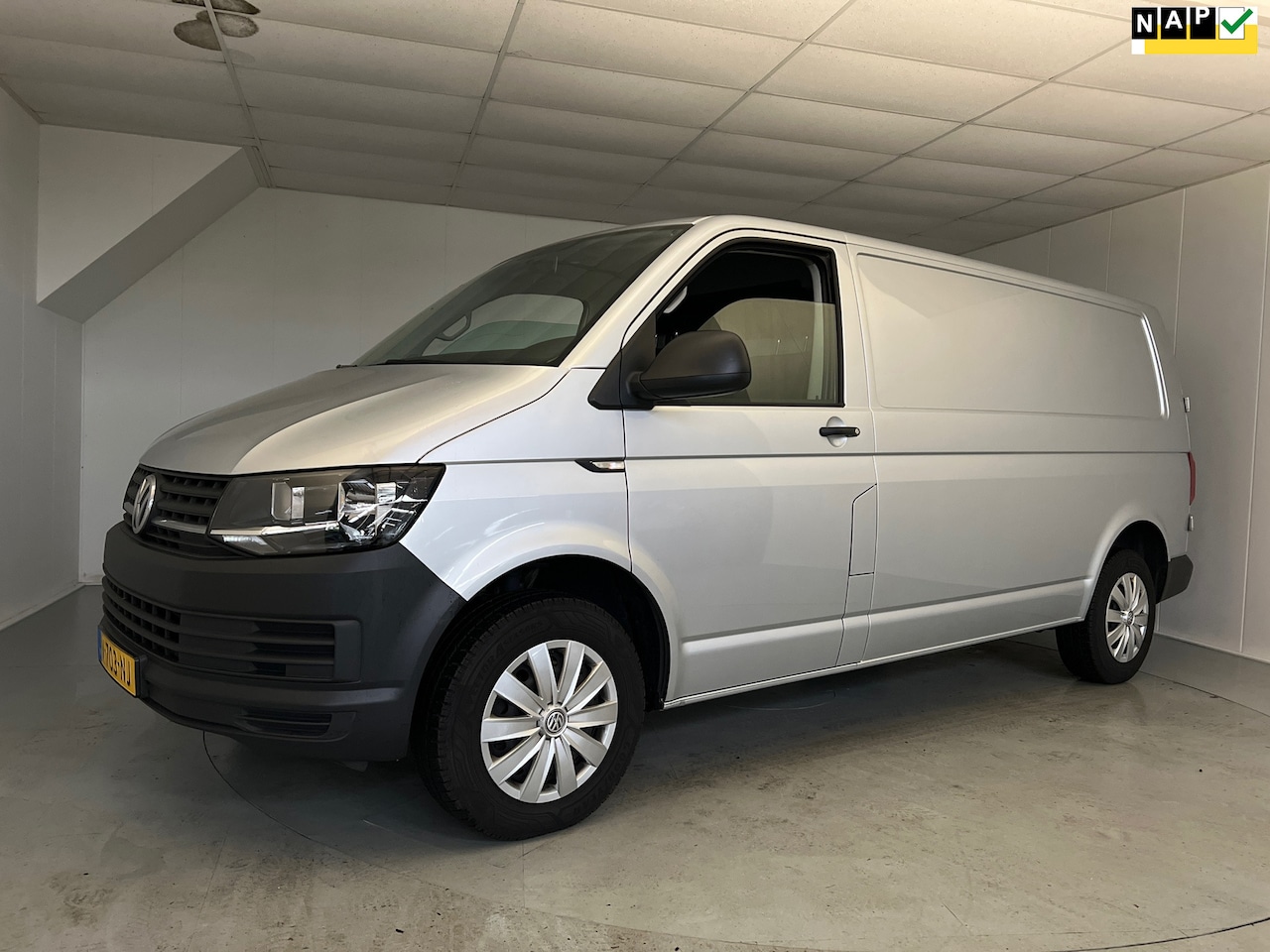 Volkswagen Transporter - 2.0 TDI L2H1 Highline Airco, Cruise control - AutoWereld.nl