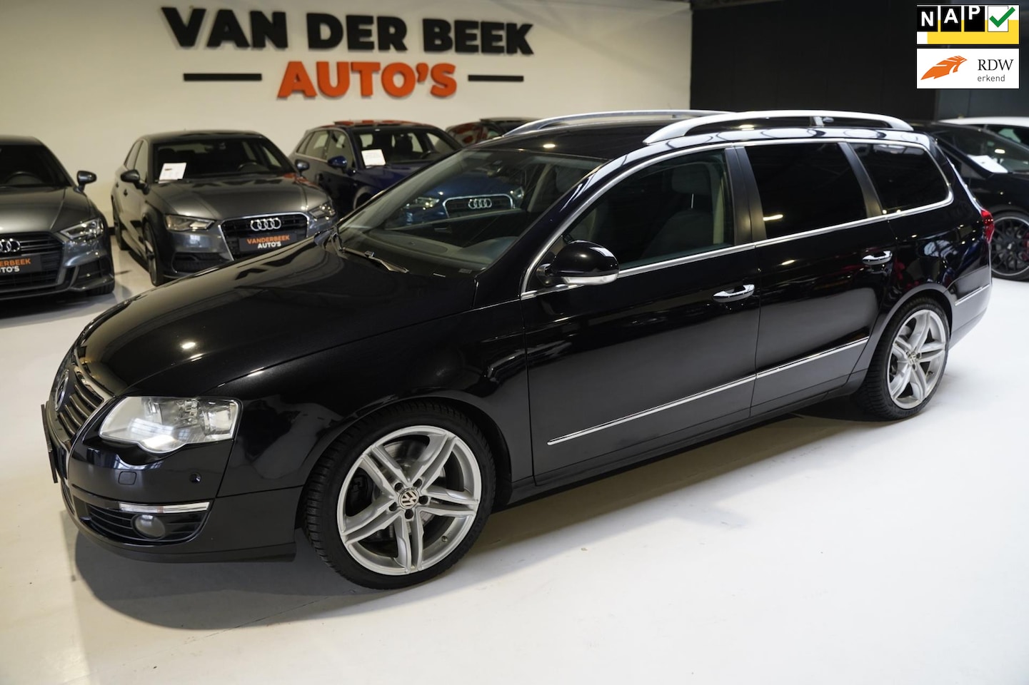 Volkswagen Passat Variant - 3.2 V6 Highline 4M Automaat|Cruise|Airco - AutoWereld.nl