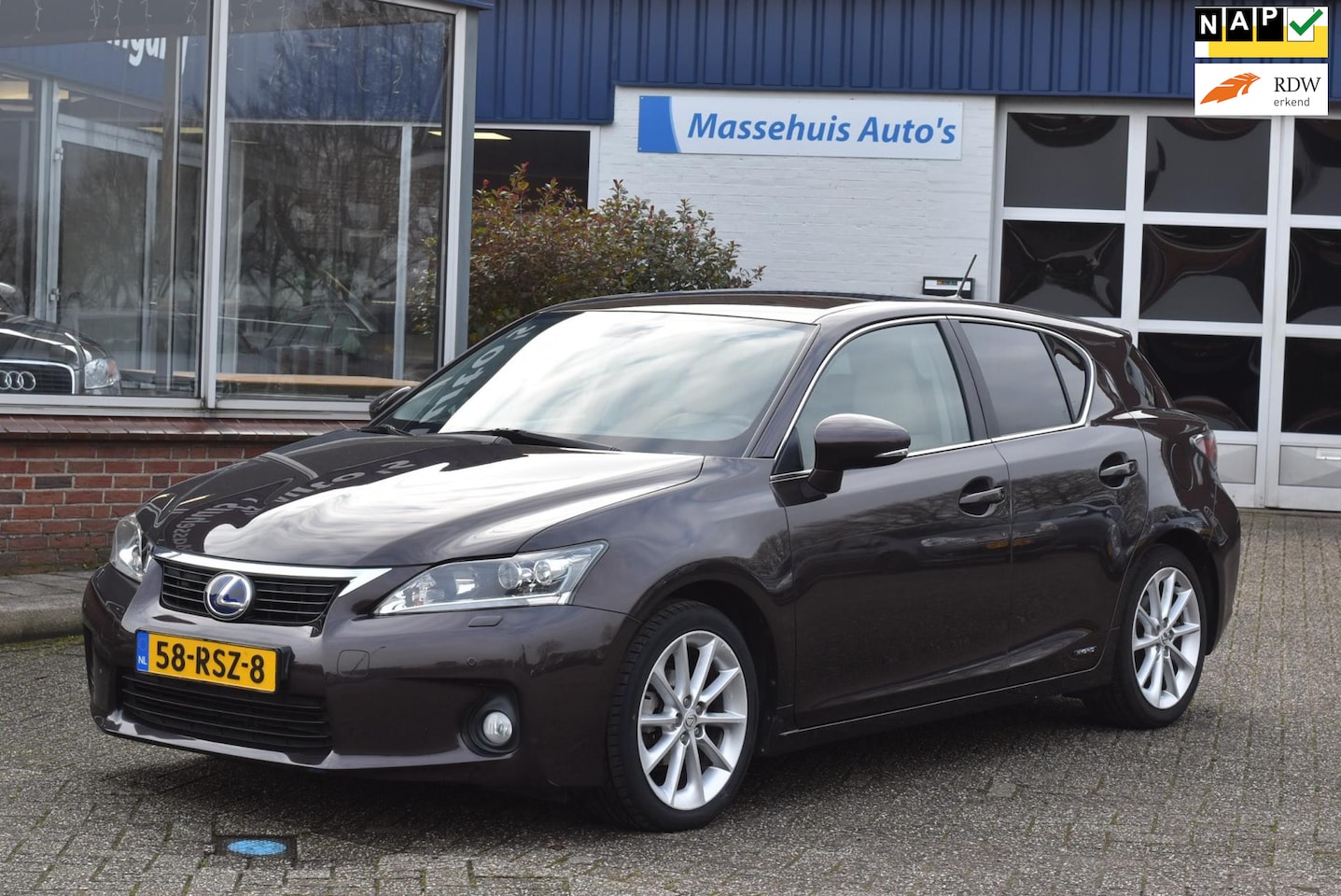 Lexus CT 200h - Hybrid 151dkm Leer Dealerauto Clima Navi Cruise Nwe APK - AutoWereld.nl