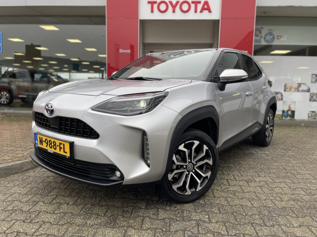 Toyota Yaris Cross - 1.5 Hybrid First Edition | Trekhaak | Navi | Apple CarPlay Andro - AutoWereld.nl