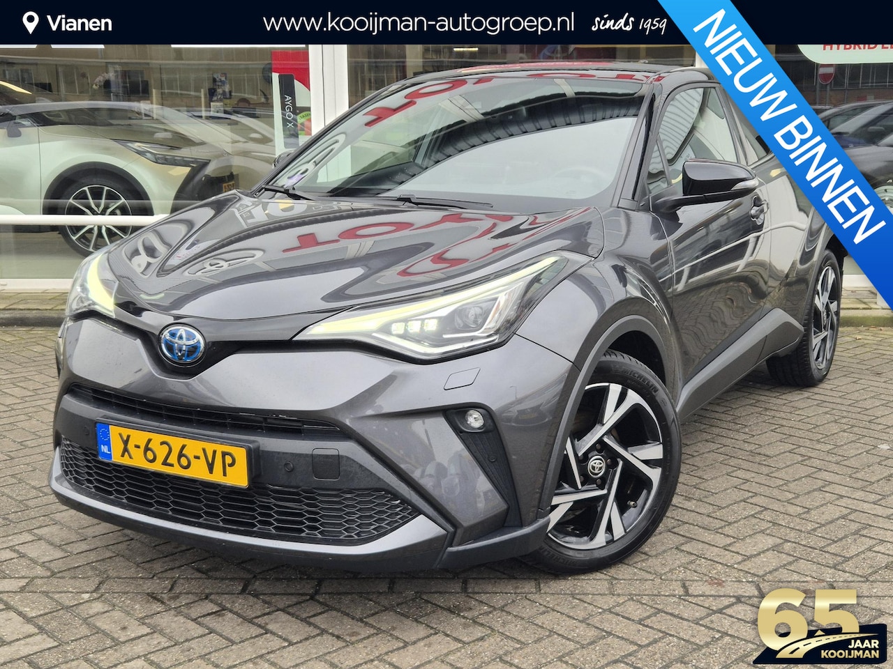 Toyota C-HR - 1.8 Hybrid Dynamic APPLE CARPLAY, STOELVERWARMING, VEEL LUXE - AutoWereld.nl