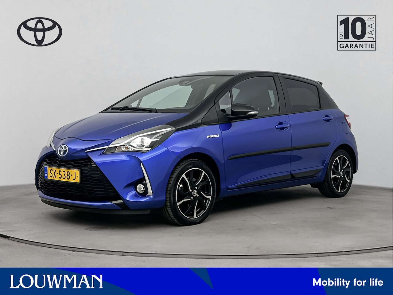 Toyota Yaris - 1.5 Hybrid Bi-Tone | Navigatie | LM Velgen | Trekhaak | - AutoWereld.nl