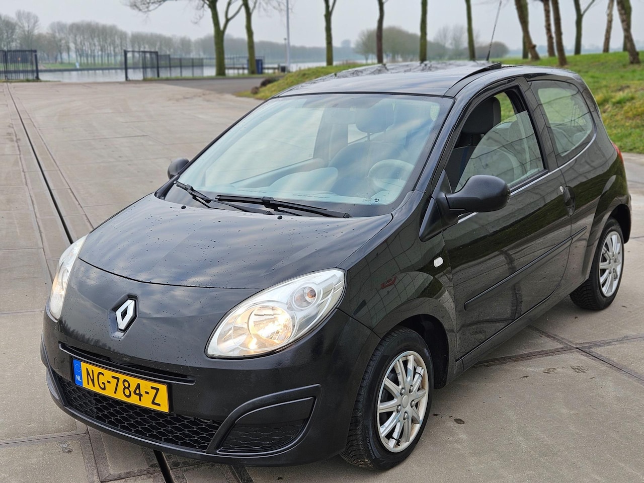 Renault Twingo - 1.2-16V Authentique 1.2-16V Authentique - AutoWereld.nl