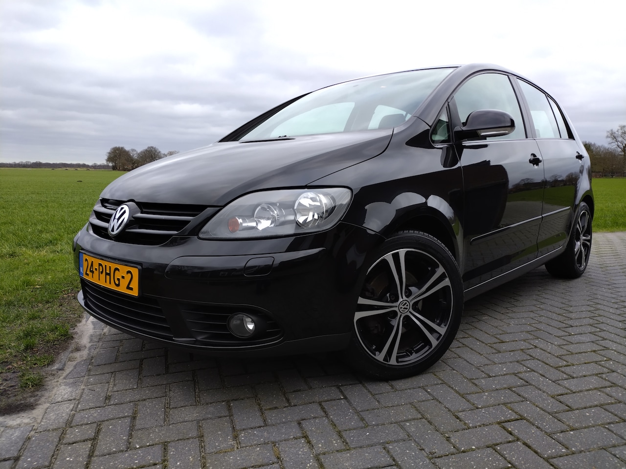 Volkswagen Golf Plus - 2.0 FSI Sportline Business - AutoWereld.nl