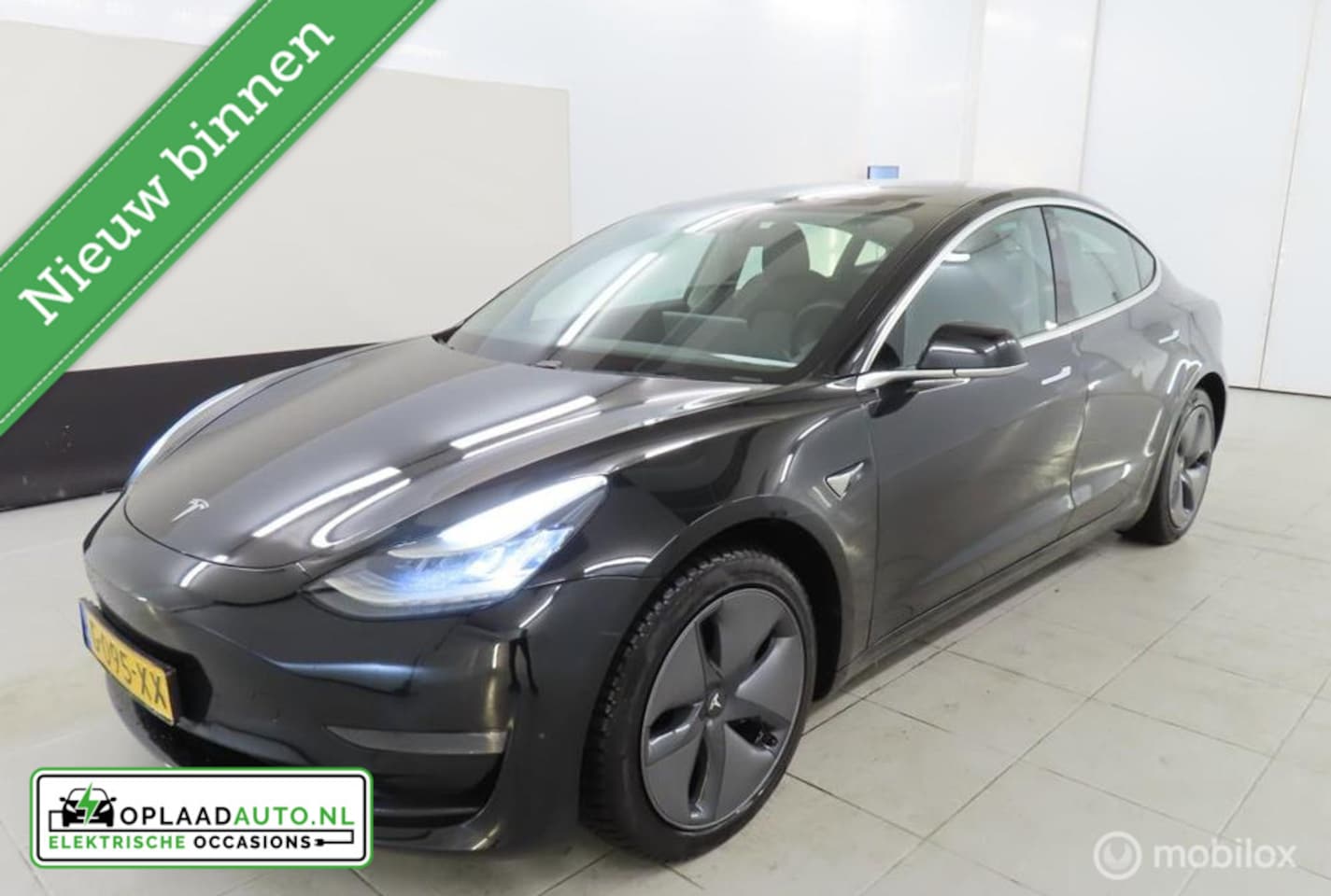 Tesla Model 3 - Long Range RWD Long Range AWD 75 kWh | Autopilot| Camera - AutoWereld.nl