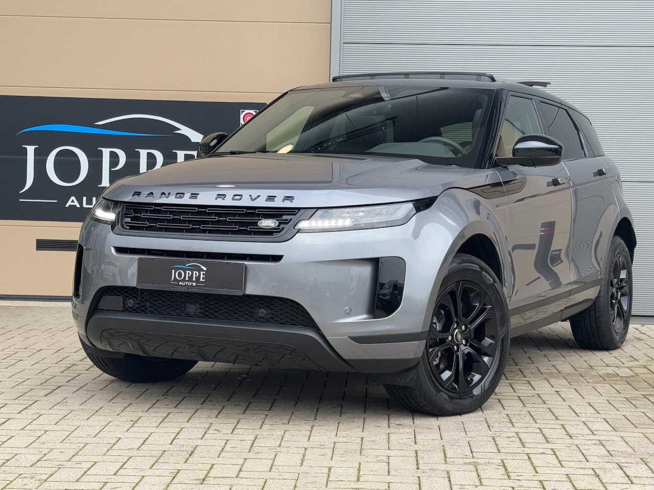 Land Rover Range Rover Evoque - 1.5 P270e PHEV AWD S |Nieuw model|Pano/Schuif|Blackpack|Memory - AutoWereld.nl