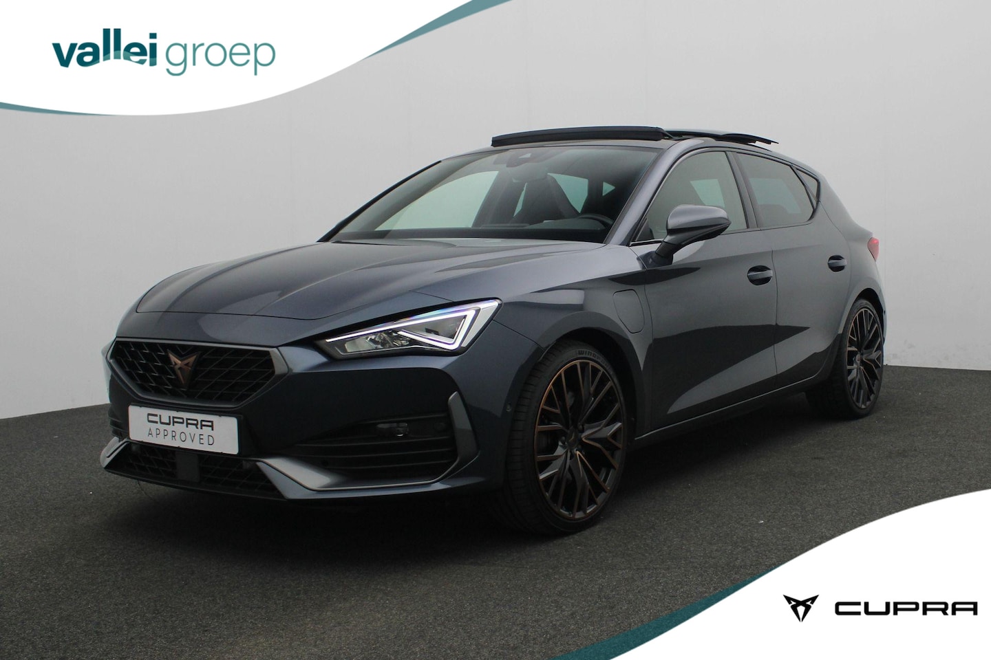 CUPRA Leon - 1.4 245 pk DSG e-Hybrid VZ Performance | Panoramadak | Adaptief sportonderstel | Stoelverw - AutoWereld.nl